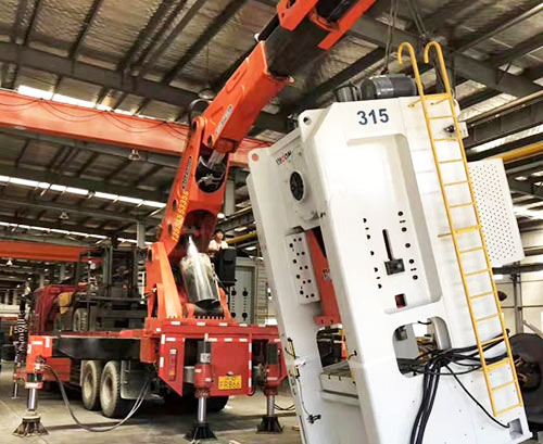 施秉提升工作效率，选择优质折臂吊租赁服务