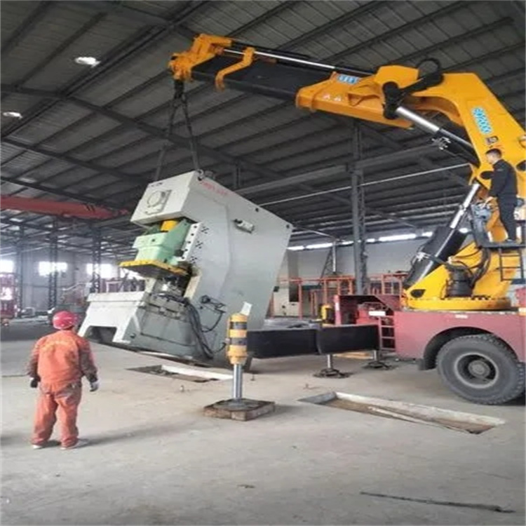 施秉80吨折臂吊车出租附近电话