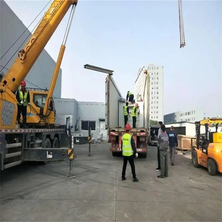 施秉如何找到附近的吊车救援服务